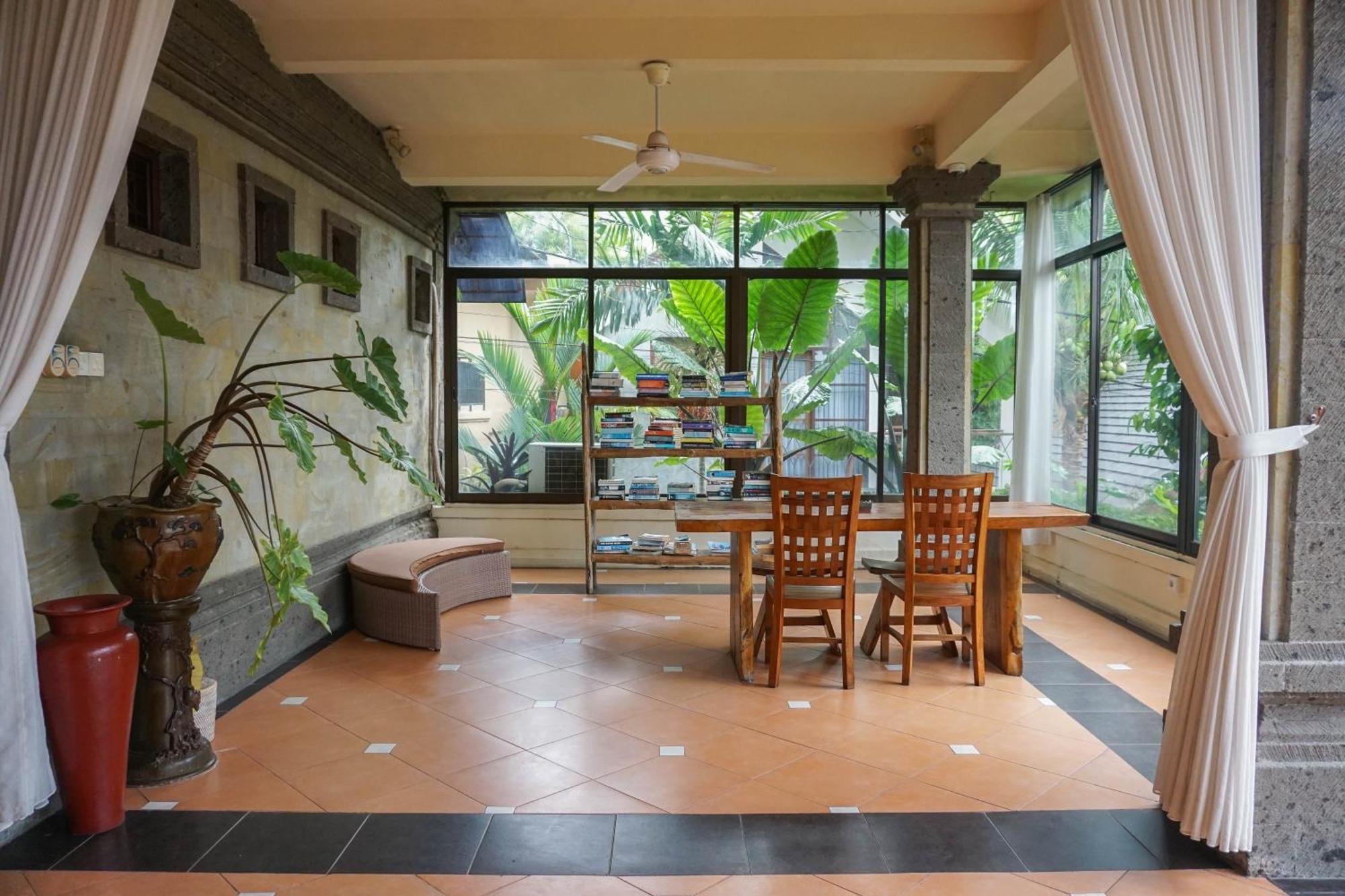 Ubud Aura Wellness Sanctuary Экстерьер фото